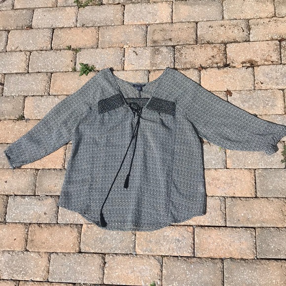 Black and white printed blouse - Picture 2 of 4